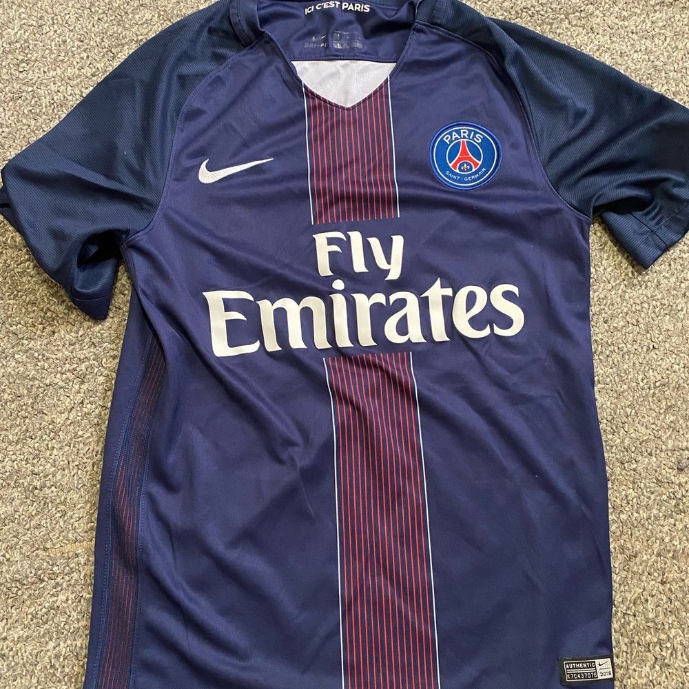 PSG 2016 home kit